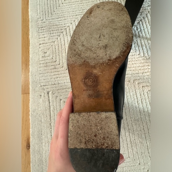 Chanel Interlocking CC Logo Black Leather Riding Boots - Picture 8 of 11